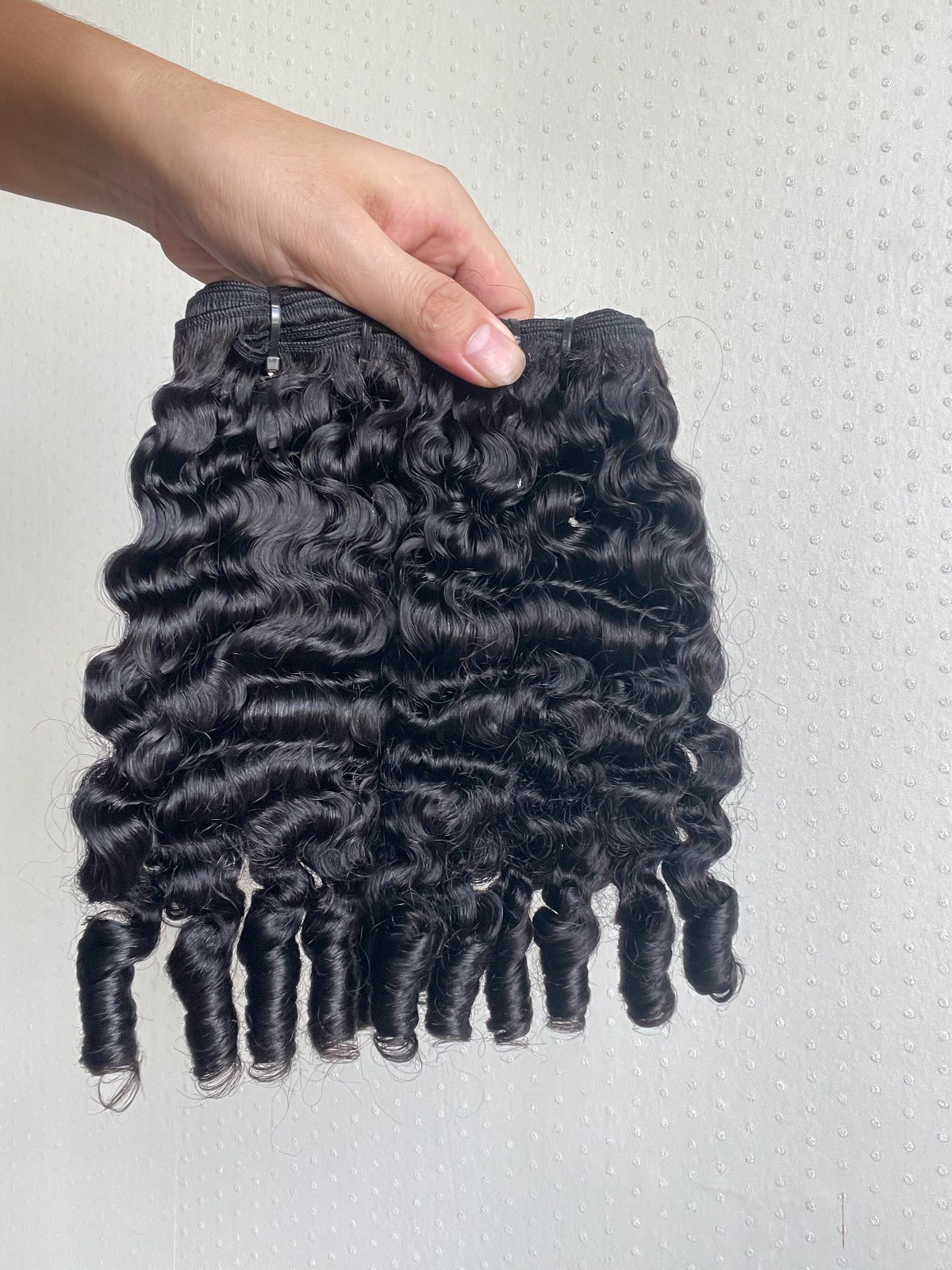 HWP Lux Burmese Curls single bundle